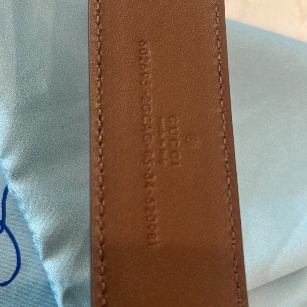 100% Authentic Gucci Belt Bag with dust bag and cards. Limited Edition - Picture 8 of 8